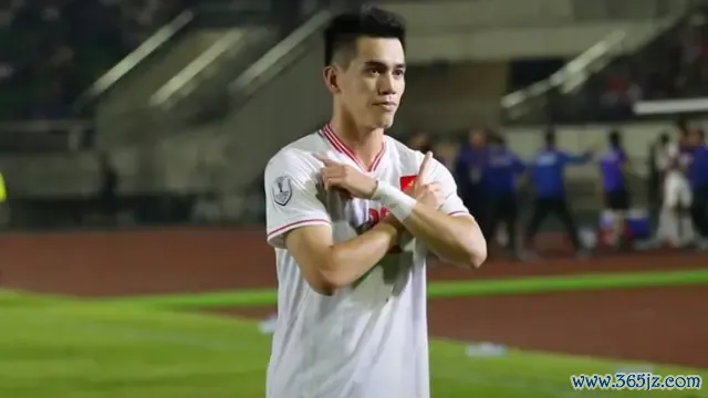 Nguyen Tien Linh, Timnas Vietnam